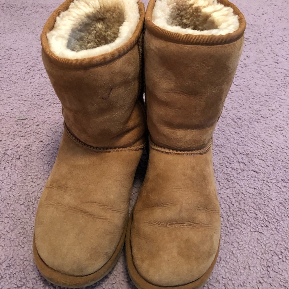 Tan Ugg Boots